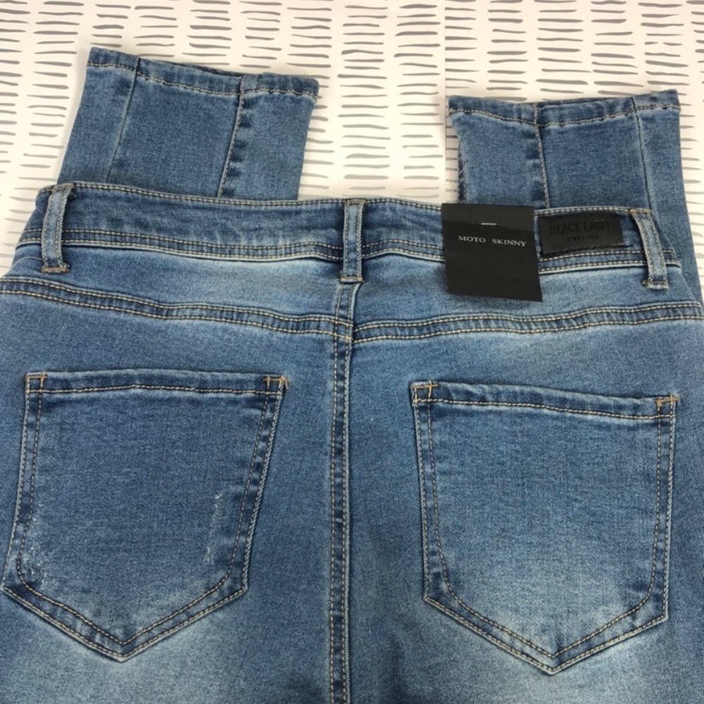 Blue Skinny Jeans with Faded Look